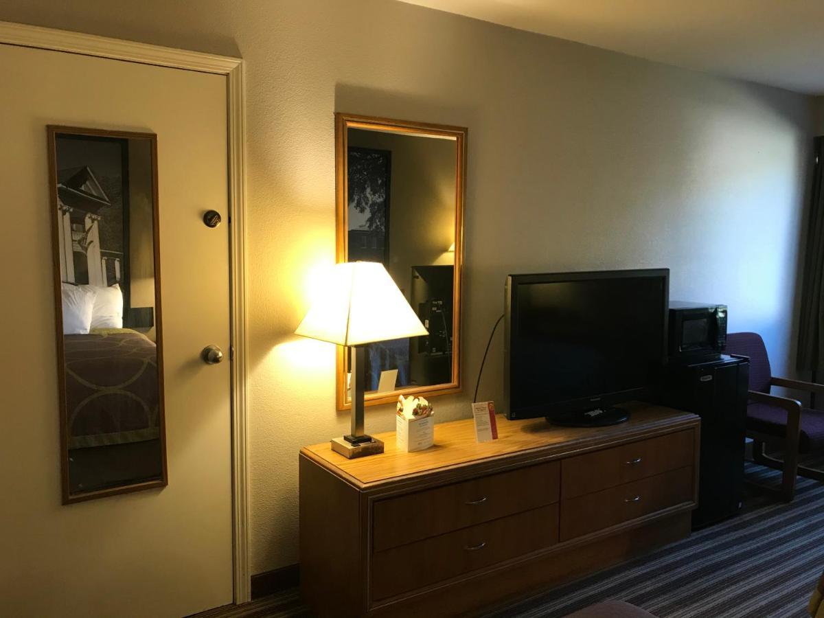 Super 8 By Wyndham Oxford Hotell Eksteriør bilde