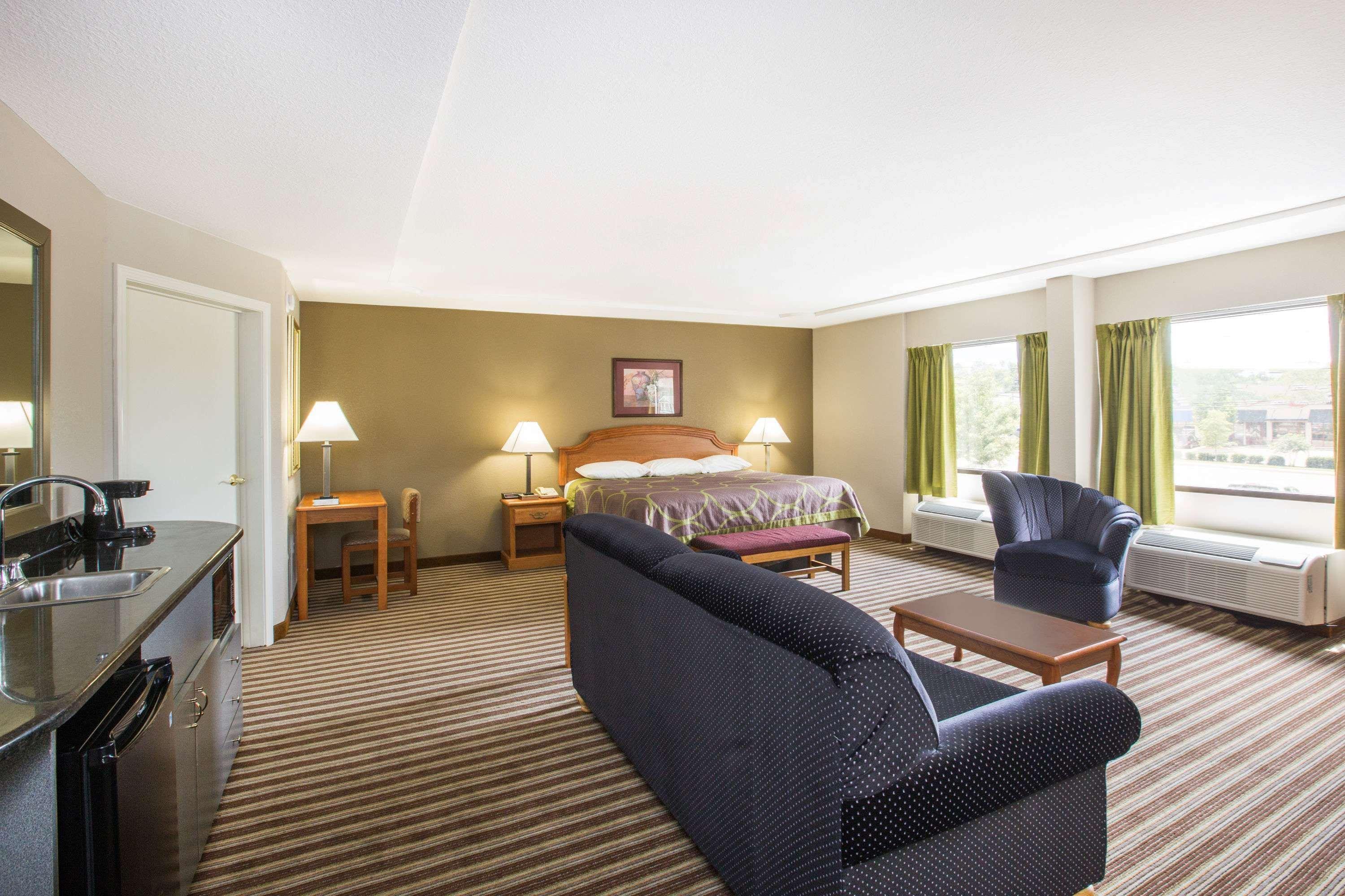 Super 8 By Wyndham Oxford Hotell Eksteriør bilde